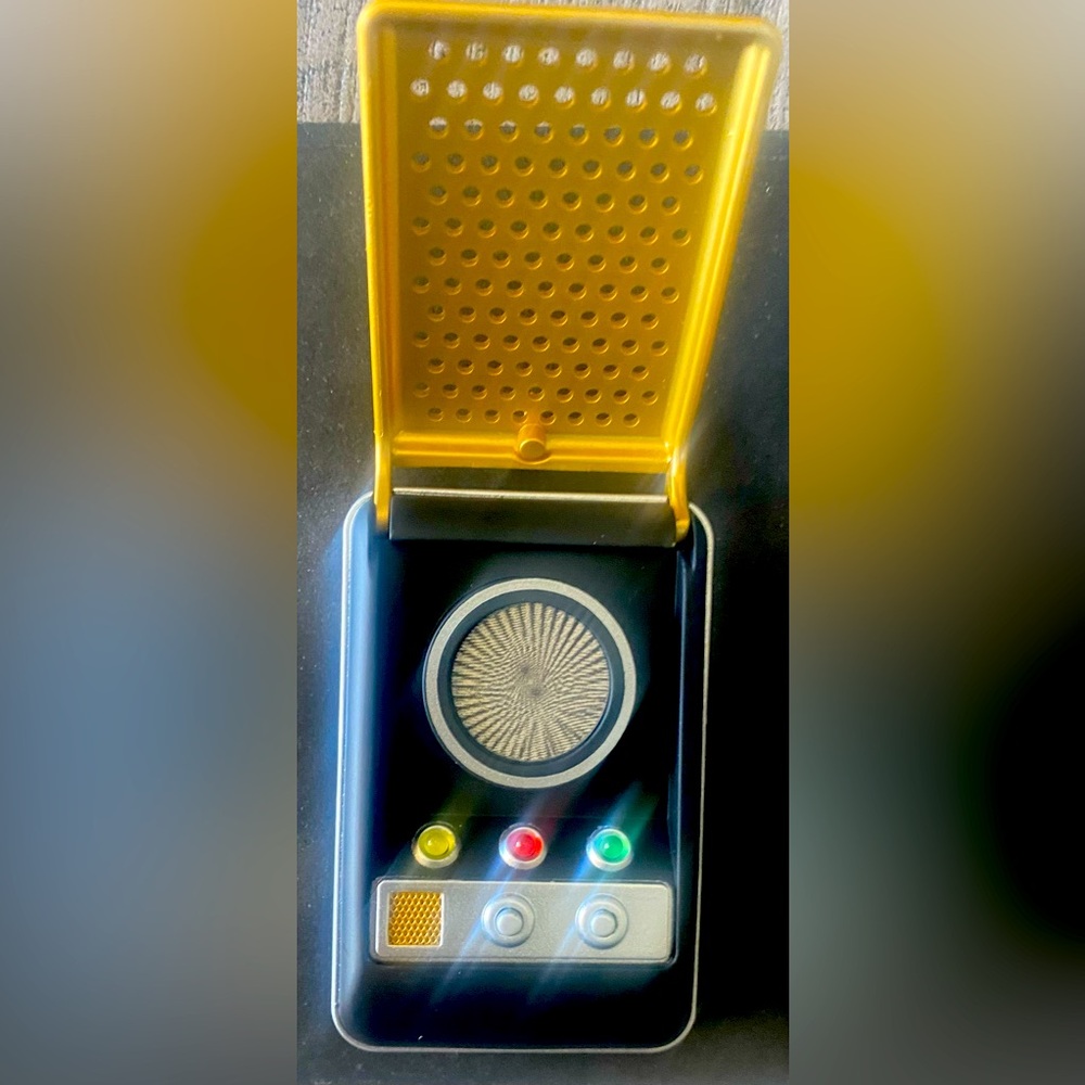 Hallmark Keepsake Christmas Ornament Star Trek Communicator
